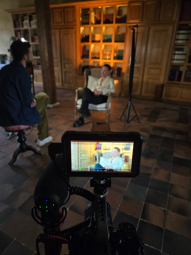 PHOTO-2025-10-04-19-51-11 4